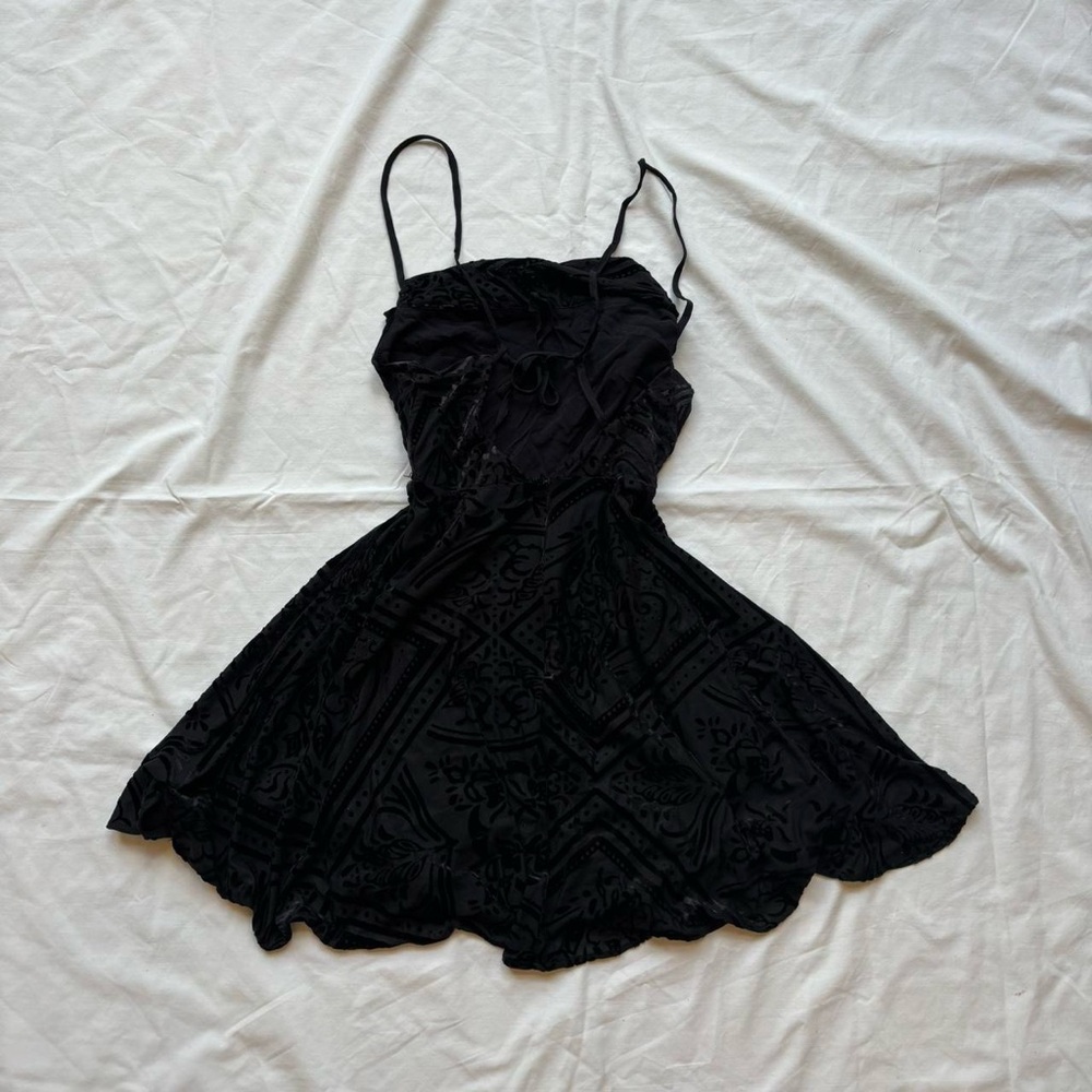 Urban Outfitters Black Sheer Velour Velvet Paisley Floral Cowl Neck mini dress - Picture 4 of 4
